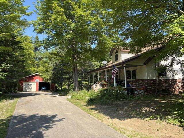 House for sale in Presque Isle, Michigan