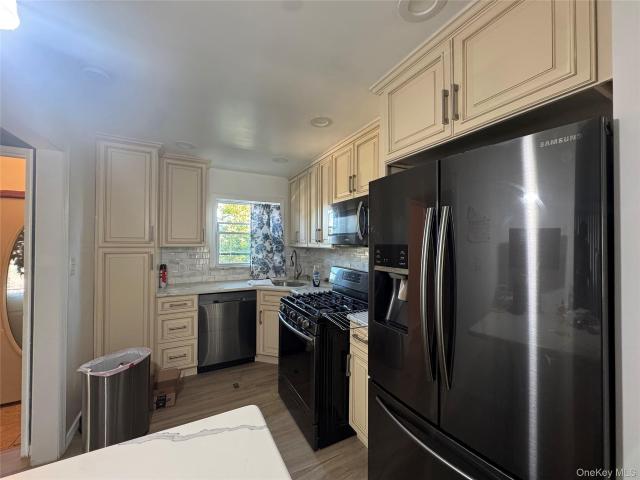 Property for rent in Queens, Arverne