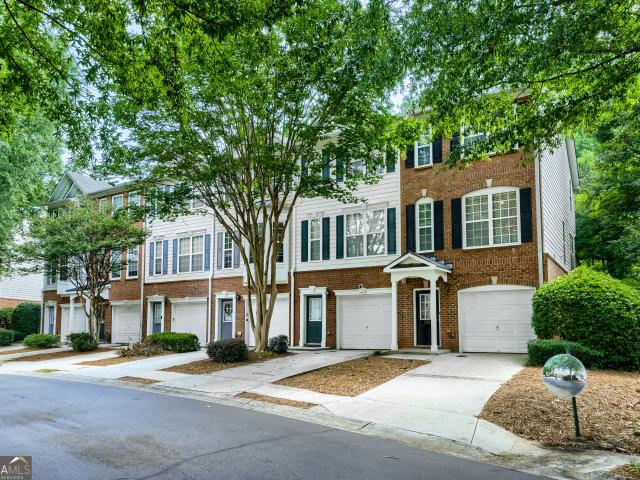Townhouse for sale in Tucker, Georgia