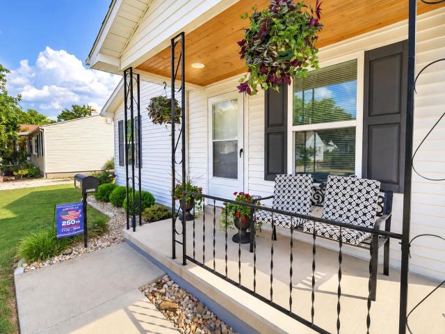 House for sale in Evansville, Indiana