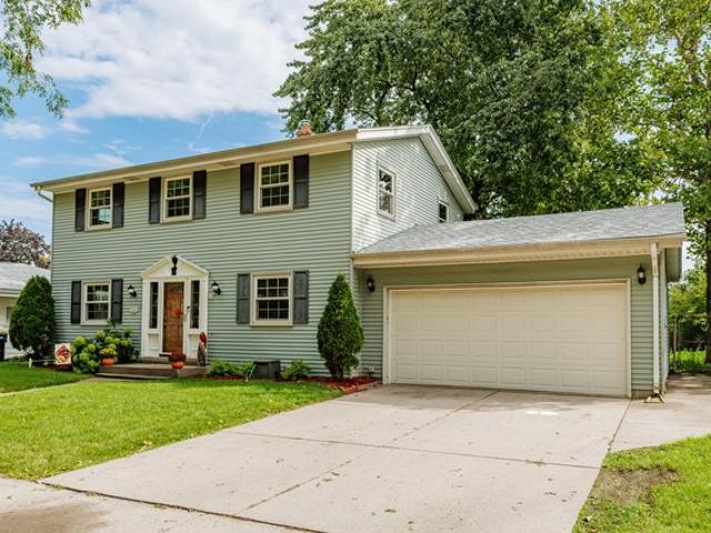 House for sale in Oak Creek, Wisconsin