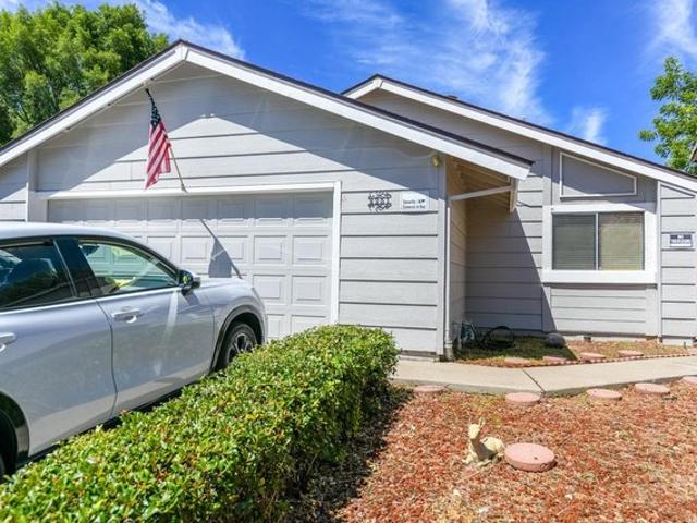 House for sale in Mather, California