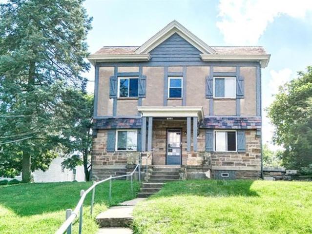 House for sale in Roselawn, Ohio