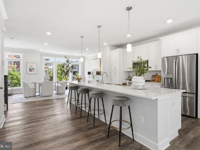 Townhouse for sale in Virginia