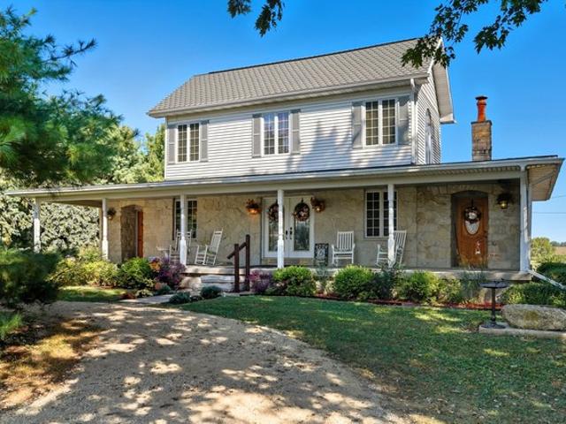 House for sale in Whiteside, Illinois