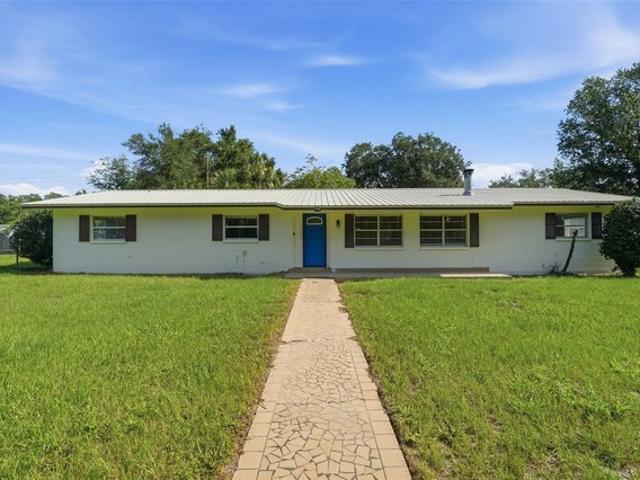 House for sale in Hawthorne, Florida