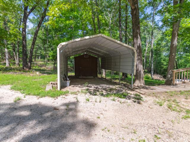 House for sale in Barry, Missouri