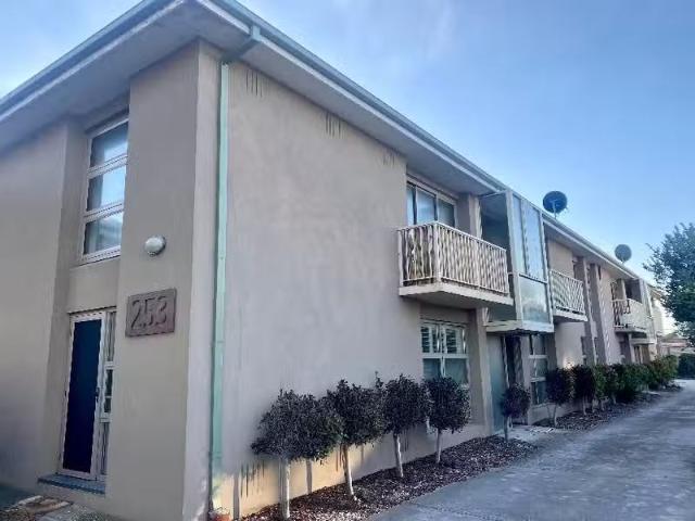 Apartment for rent in Altona, Victoria