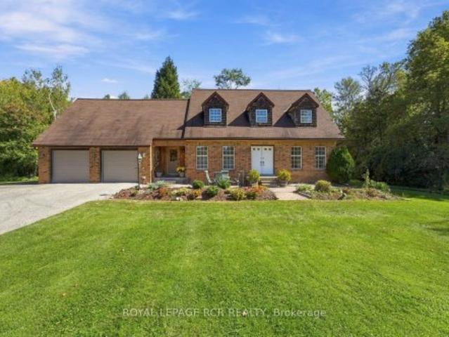 House for sale in Golden Horseshoe, Ontario