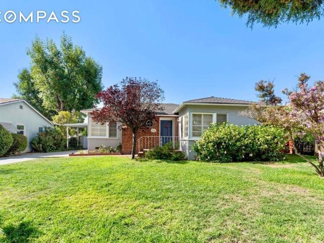 Property for rent in Pasadena, California