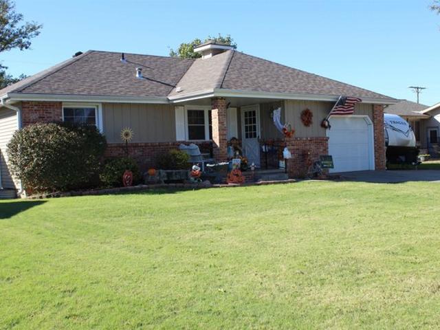 House for sale in Salina, Saline County