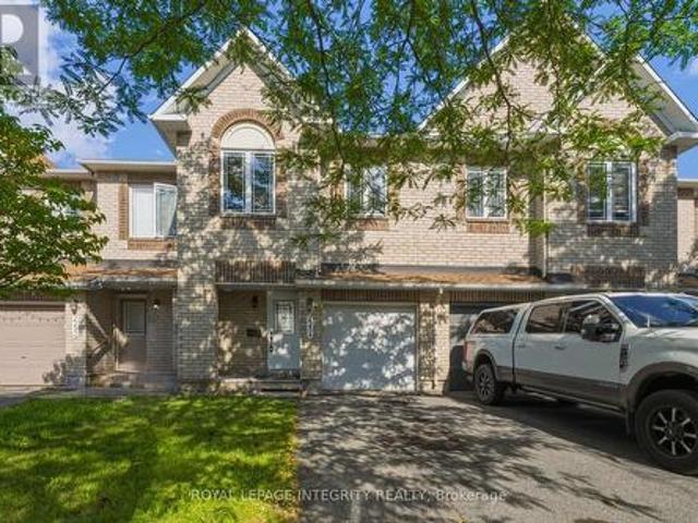 House for sale in Avalon, Ottawa