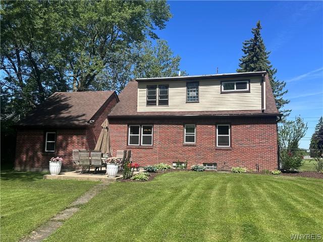 House for sale in Town of Orchard Park, Erie County