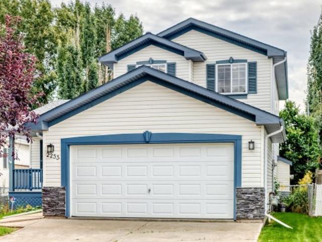 House for sale in Wedgewood, Alberta