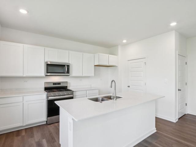 House for sale in Mchenry, Illinois