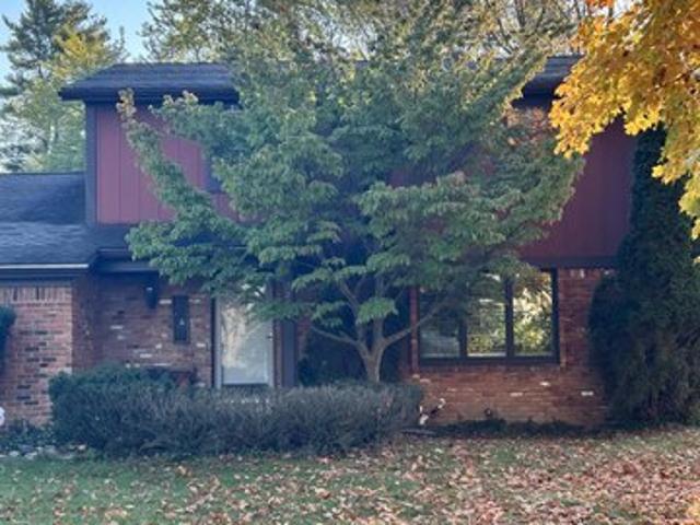 House for sale in Whitners Walnut Lake, West Bloomfield Township