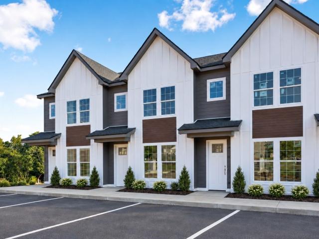 Townhouse for sale in Briarwood, Clarksville