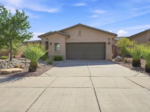 House for sale in Washington, Utah