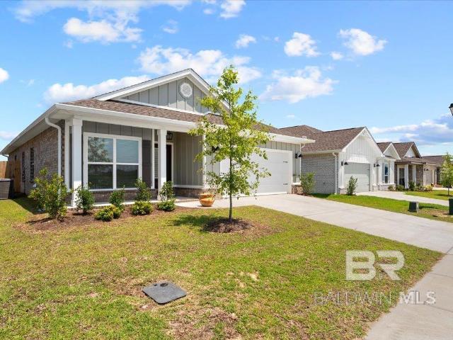 House for sale in Robertsdale, Alabama