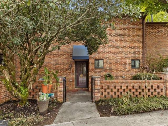 Condo for sale in Dunwoody, Georgia