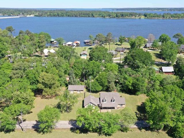House for sale in Frankston, Texas