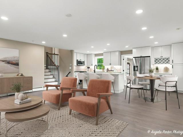 House for sale in Green Oaks, Illinois