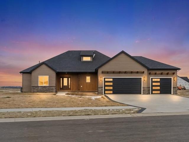 House for sale in Woodburn, Indiana