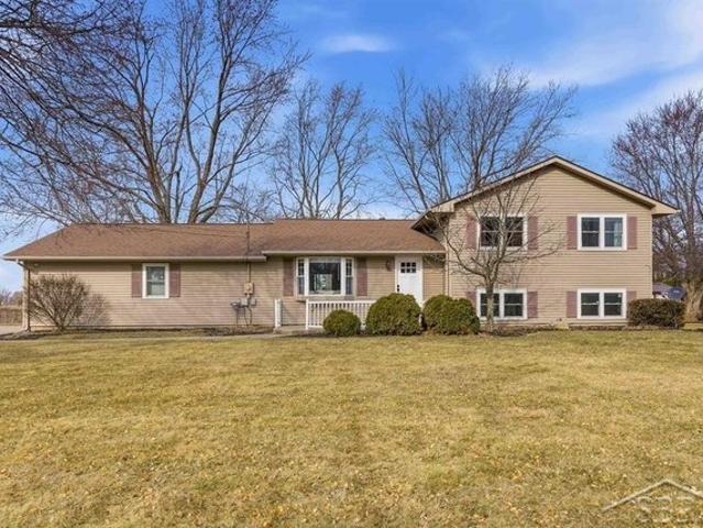 House for sale in Kawkawlin, Michigan
