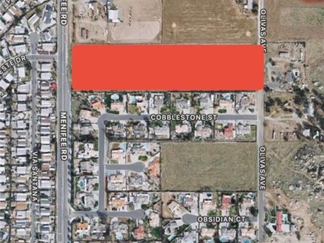 Land for sale in Nuevo, California