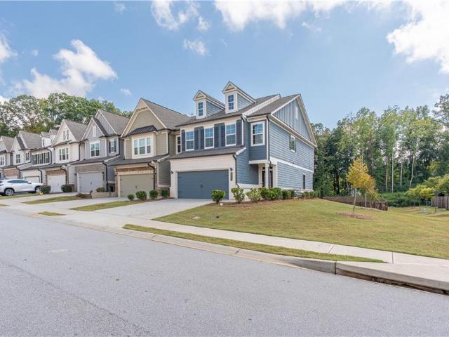 Townhouse for sale in Arbor Trace, Suwanee
