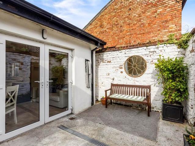Terraced House for sale in Dundalk, North Tipperary