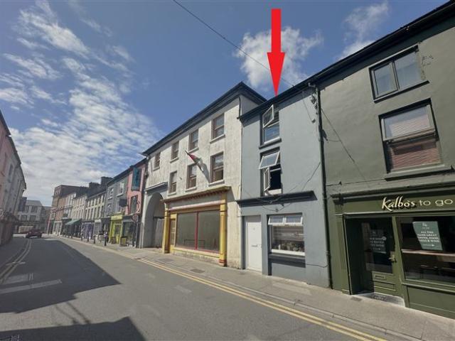 Townhouse for sale in Strand, South Tipperary