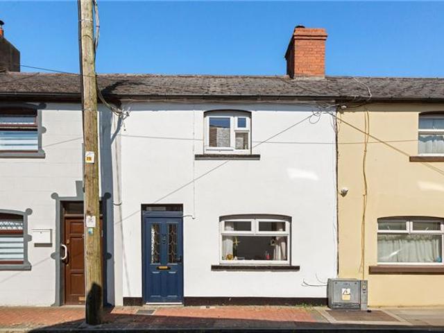 Terraced House for sale in Armagh, North Tipperary