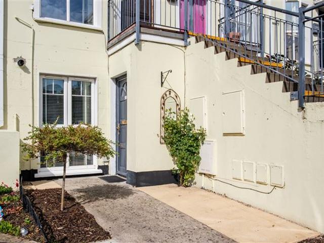 Apartment for sale in Bluebell, North Tipperary