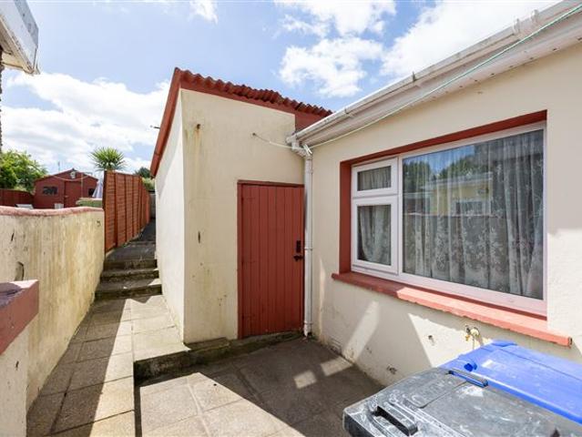 Terraced House for sale