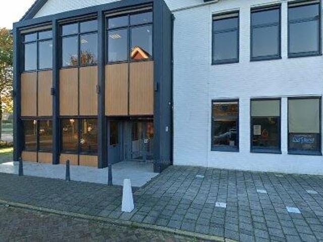 Bedrijfspand te huur in 't Haantje, Rijswijk