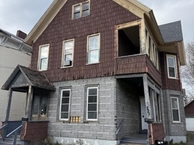 House for sale in Amsterdam, New York