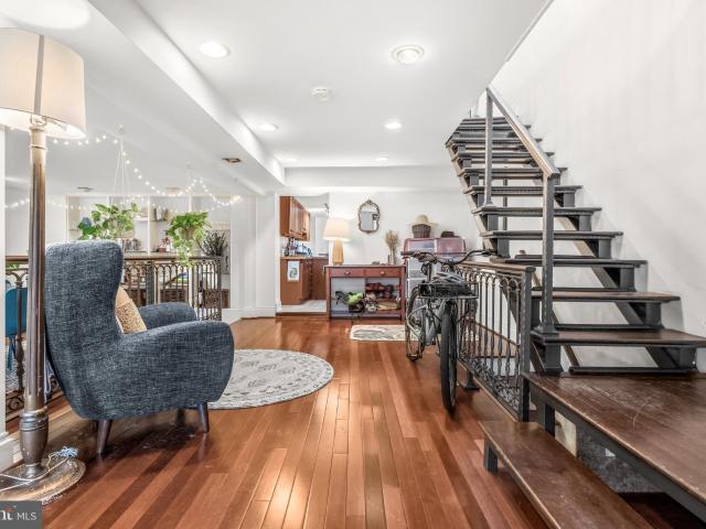 House for sale in Gibsonton, Maryland