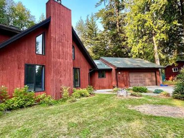 House for sale in Nakusp, British Columbia