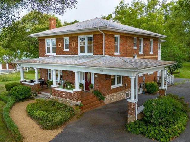 House for sale in Virginia
