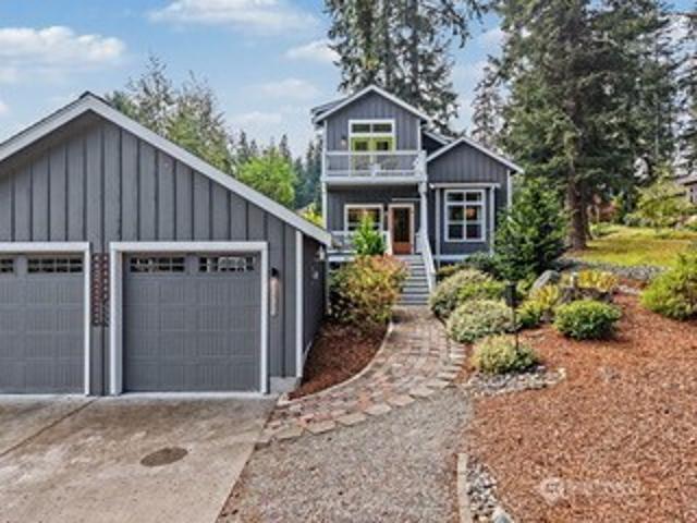 House for sale in Langley, Washington