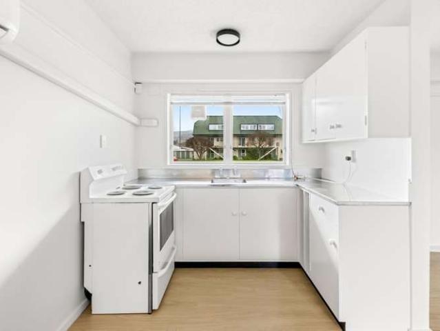 Apartment for sale in Days Bay, Wellington