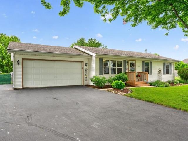House for sale in Capron, Illinois