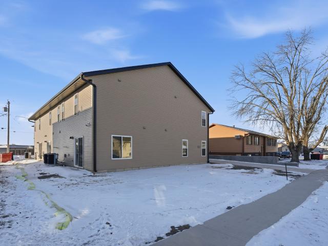 House for sale in Linn, Iowa