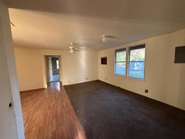Property for rent in Village Mills, Texas