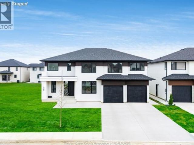 House for sale in Amherstburg, Ontario