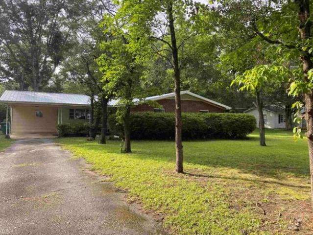 House for sale in Cochran, Georgia