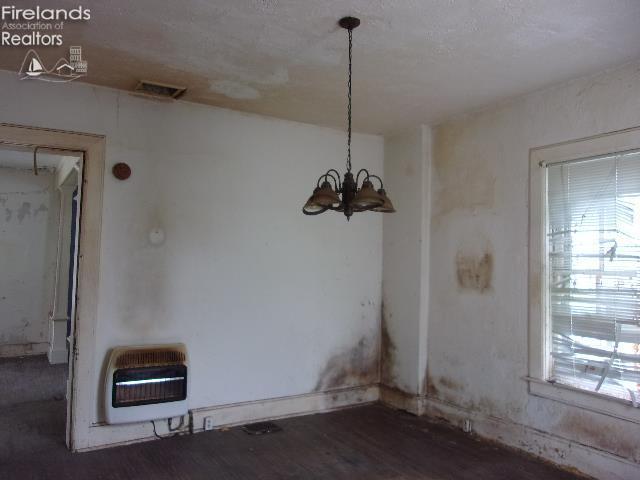 House for sale in Downtown Fostoria, Fostoria