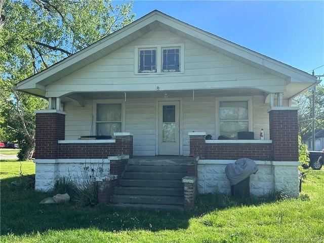 House for sale in Pekin, Indiana