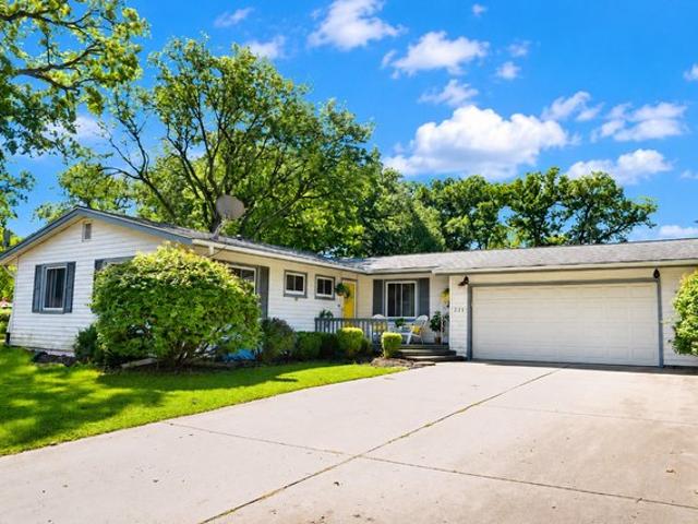 House for sale in Ottawa, Illinois